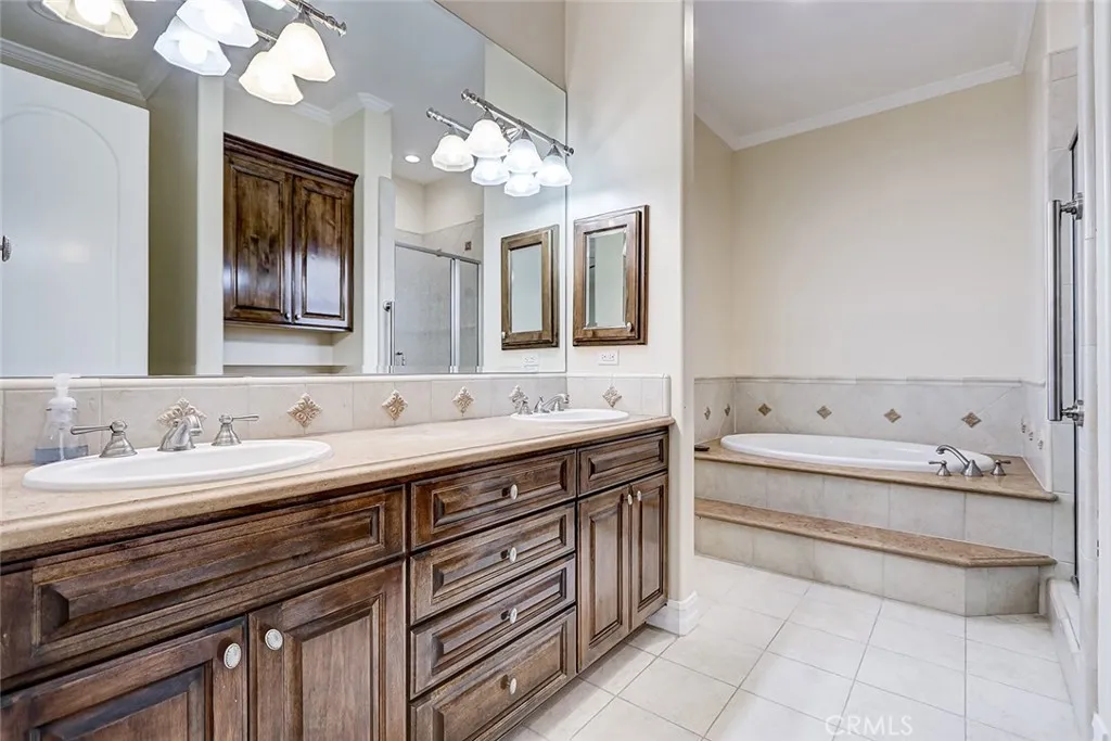 1816 9th Street, Manhattan Beach, California 90266 home-pic-24
