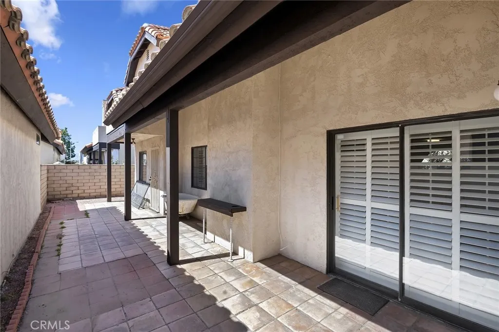 19229 Pine, Apple Valley, California 92308 home-pic-21