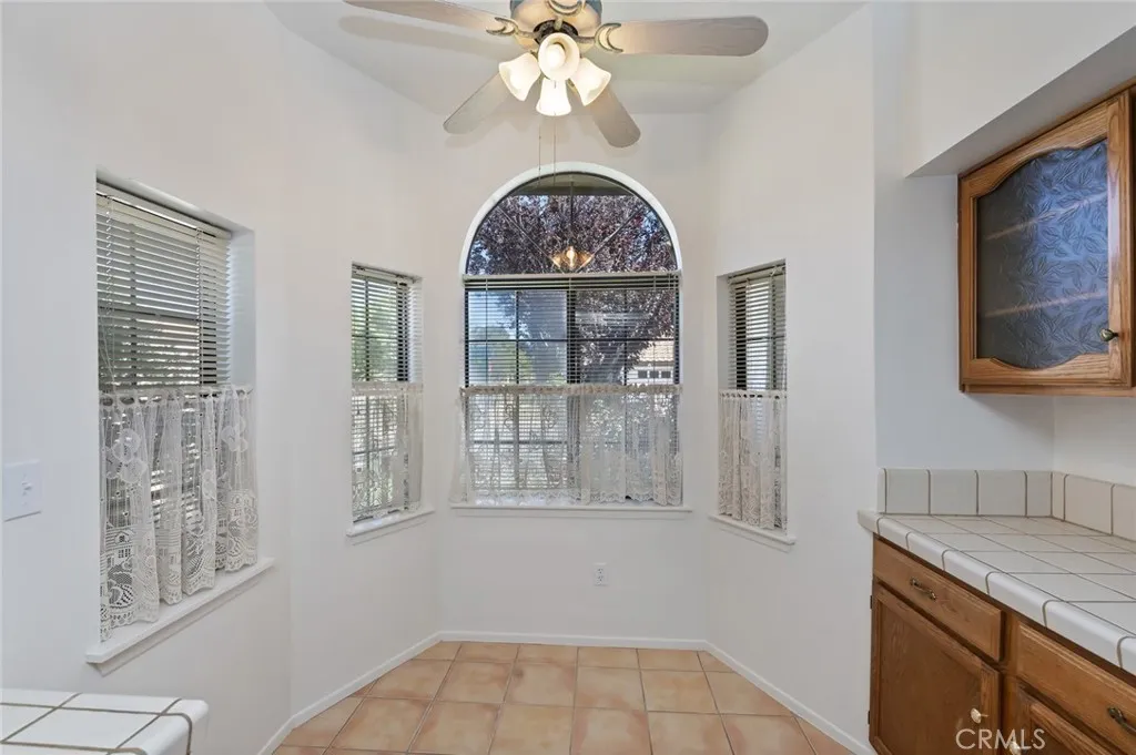19229 Pine, Apple Valley, California 92308 home-pic-8
