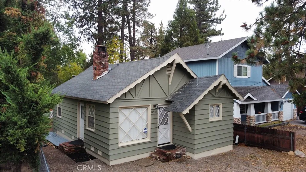 32961 Squirrel, Arrowbear, California 92382 home-pic-1