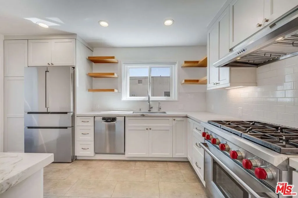 2578 Military Avenue, Los Angeles, California 90064 home-pic-5