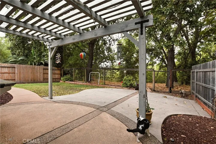 1422 Ridgebrook Way, Chico, California 95928