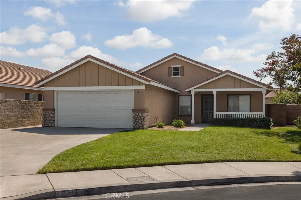 15129 Wright Court, Fontana, California 92336 home-pic-0