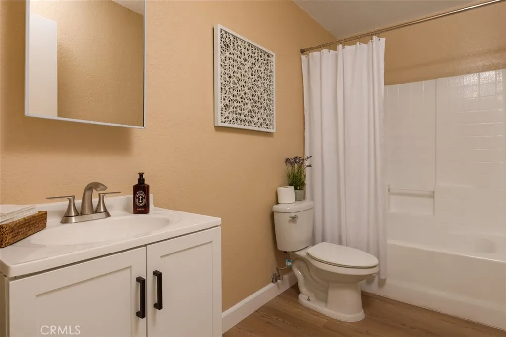 15129 Wright Court, Fontana, California 92336 home-pic-16