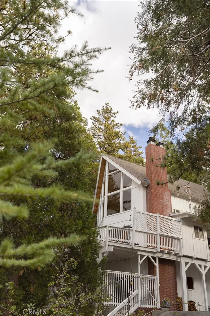 527 Rainier Road, Lake Arrowhead, California 92352 home-pic-36