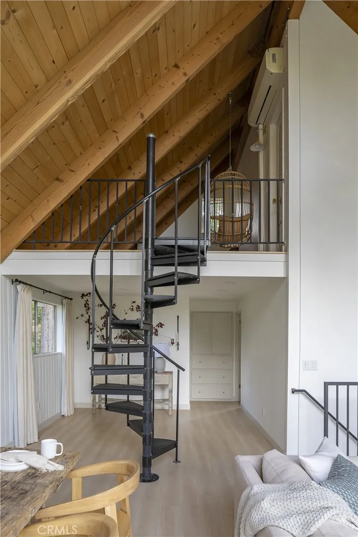 527 Rainier Road, Lake Arrowhead, California 92352 home-pic-7