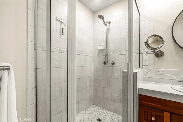 2158 North Avenue, Chico, California 95926