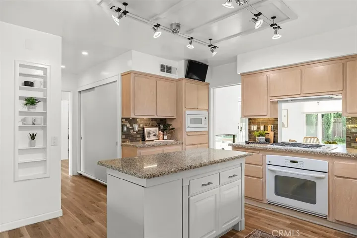 2158 North Avenue, Chico, California 95926