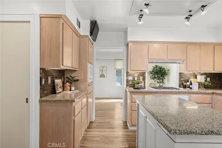 2158 North Avenue, Chico, California 95926