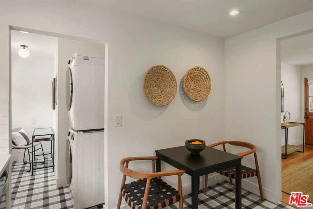 2644 5th Street, Santa Monica, California 90405 home-pic-14