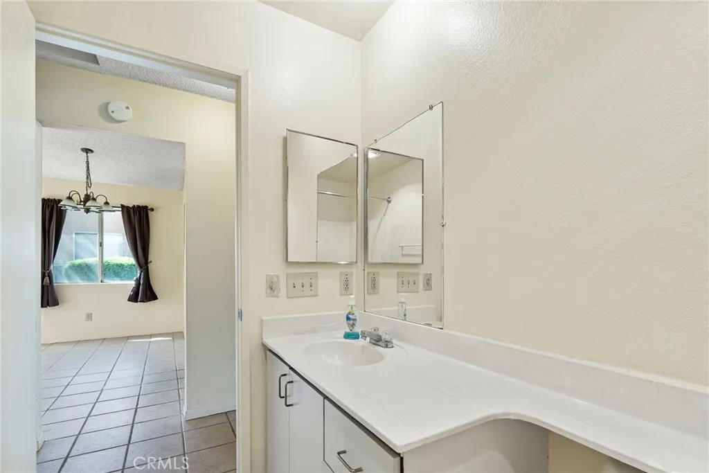 1700 E Avenue Q14  home-pic-20