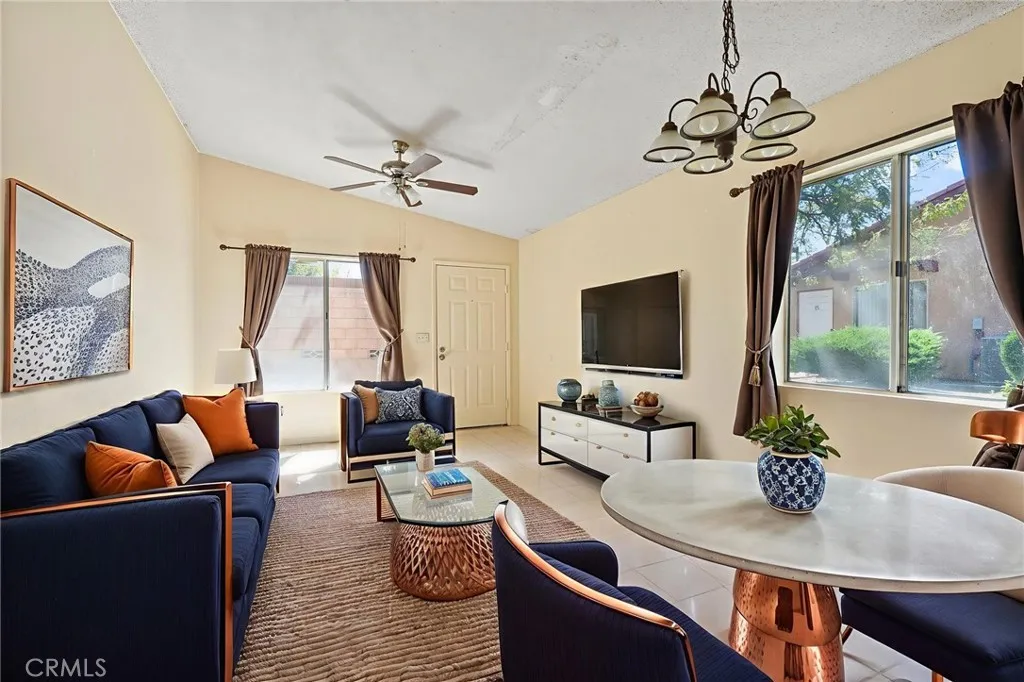 1700 E Avenue Q14  home-pic-9
