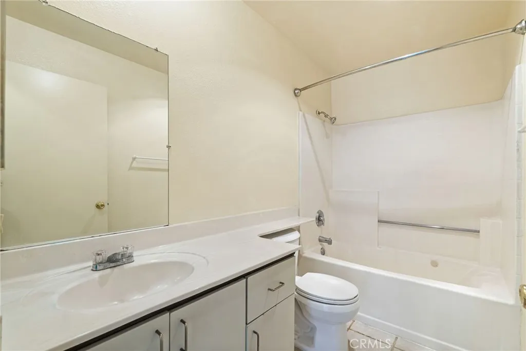1700 E Avenue Q14  home-pic-25