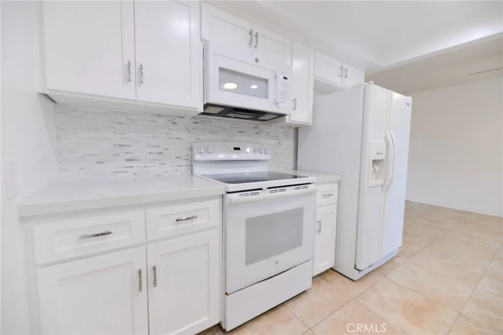 251 Avenida Madrid, San Clemente, California 92672 home-pic-9