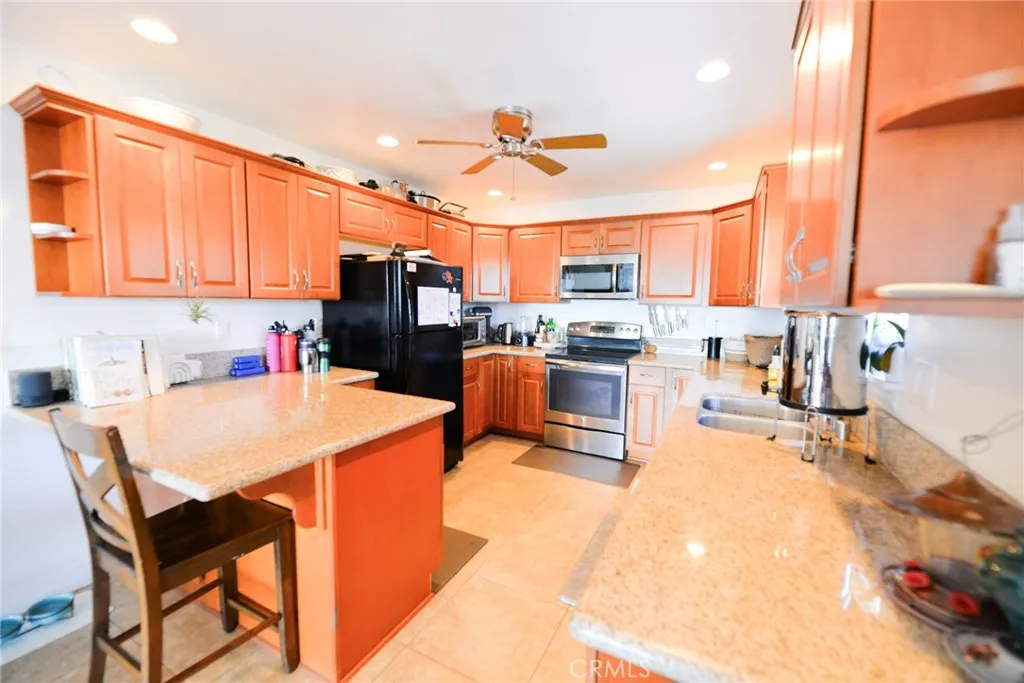 251 Avenida Madrid, San Clemente, California 92672 home-pic-44