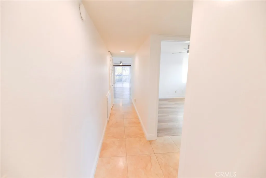 251 Avenida Madrid, San Clemente, California 92672 home-pic-18