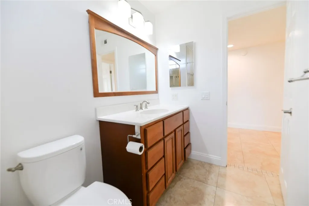 251 Avenida Madrid, San Clemente, California 92672 home-pic-17
