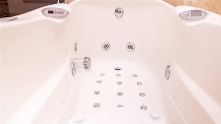 Primary Bathroom Whirlpool Tub