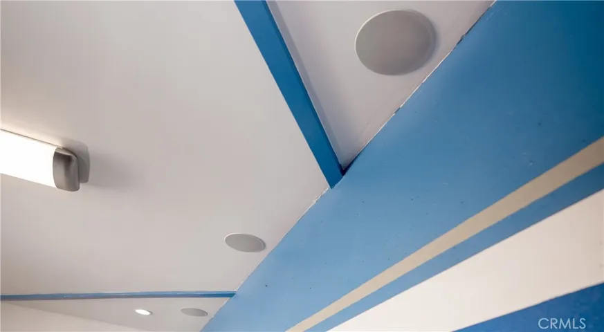 Garage Surround Speakers