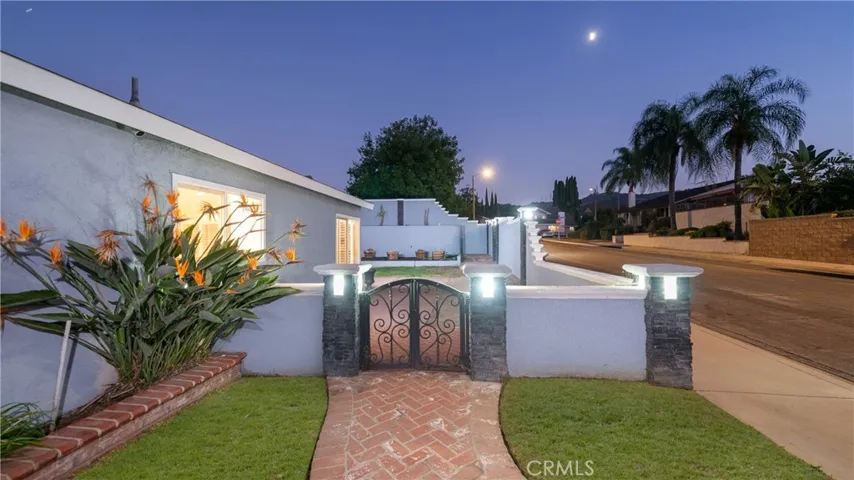 Gated Backyard Entrance