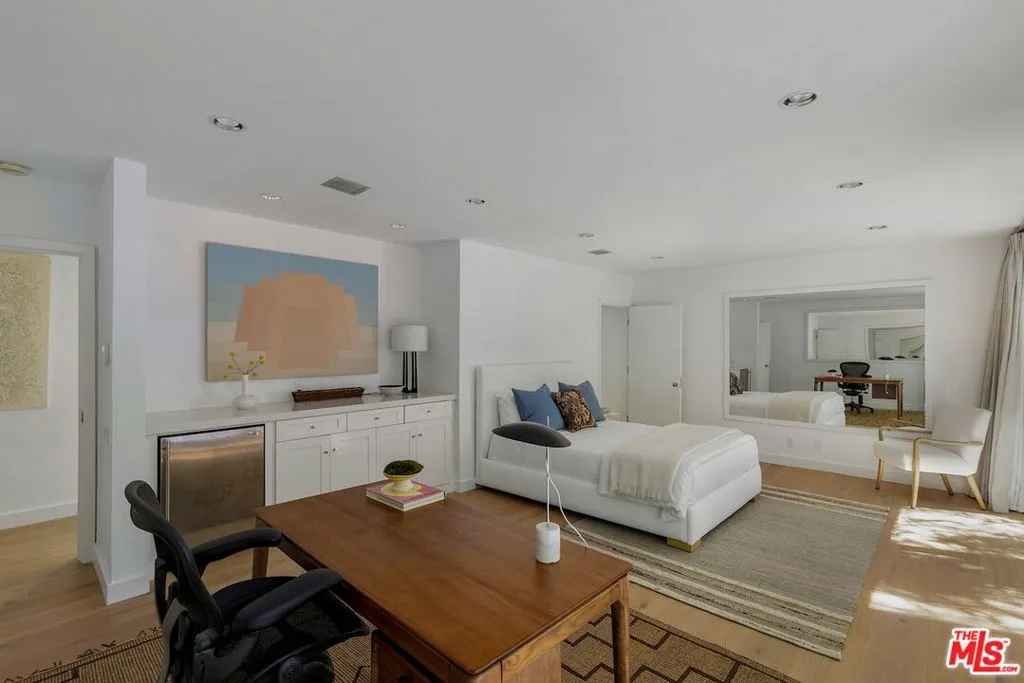 1726 Stone Canyon Road, Los Angeles, California 90077 home-pic-19