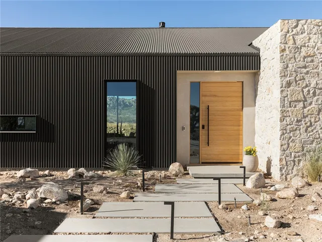 Front Exterior Entry