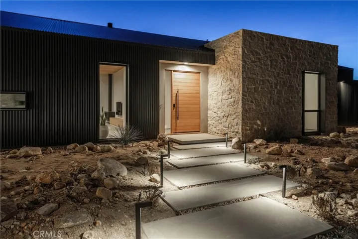 Front Exterior Entry