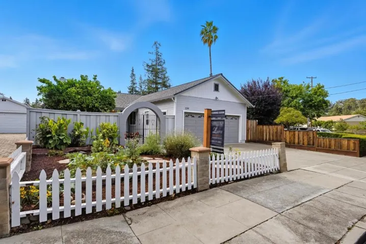 334 Hillview Avenue, Redwood City, California 94062