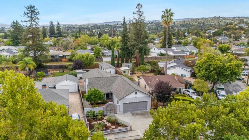 334 Hillview Avenue, Redwood City, California 94062