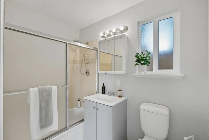 334 Hillview Avenue, Redwood City, California 94062