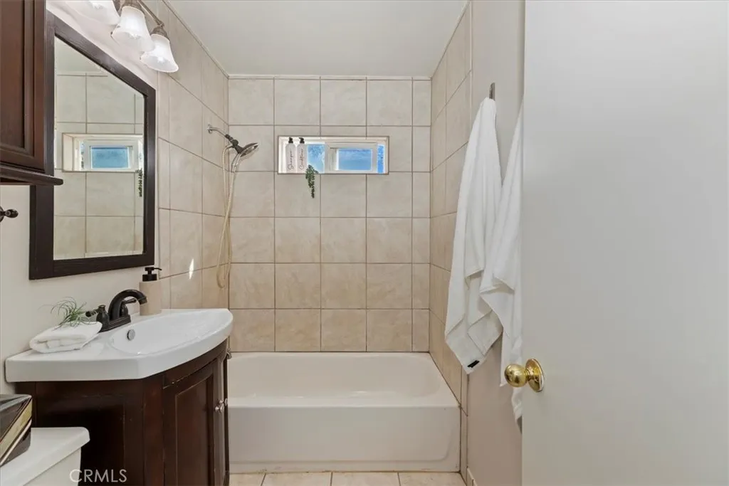 4174 Center Avenue, Norco, California 92860 home-pic-19