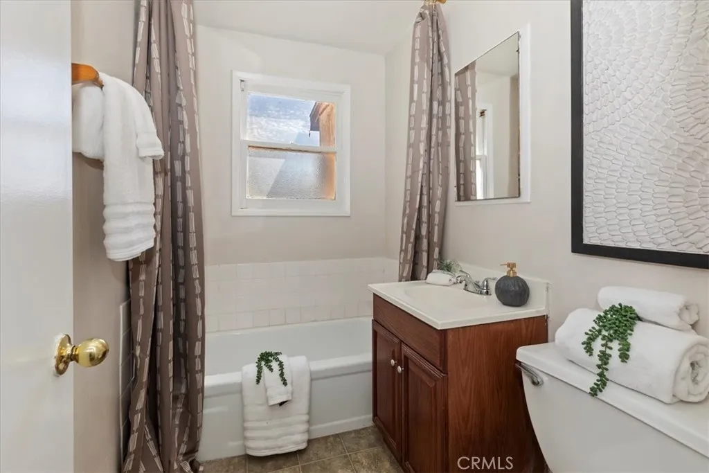 4174 Center Avenue, Norco, California 92860 home-pic-16