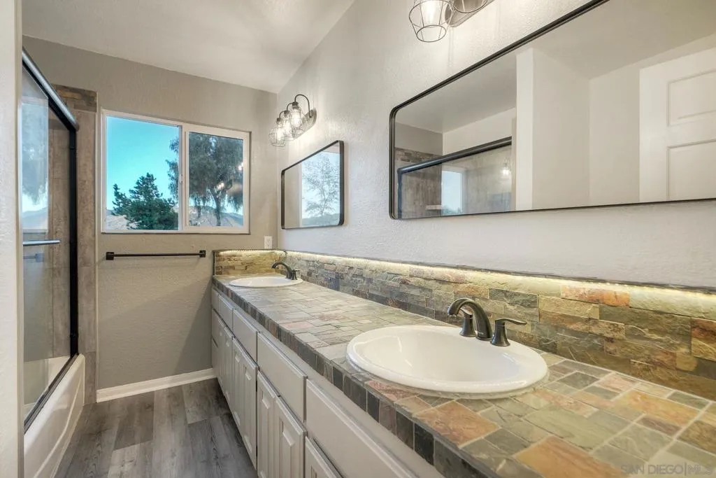 23003 Arjo Lane, Ramona, California 92065 home-pic-21