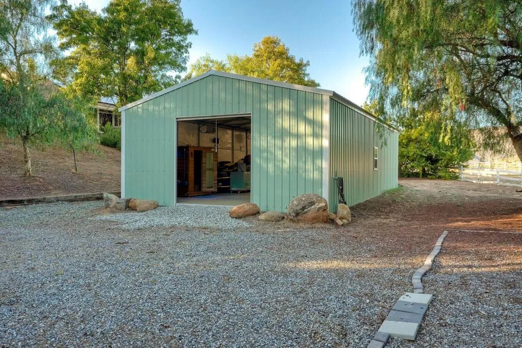 23003 Arjo Lane, Ramona, California 92065 home-pic-2