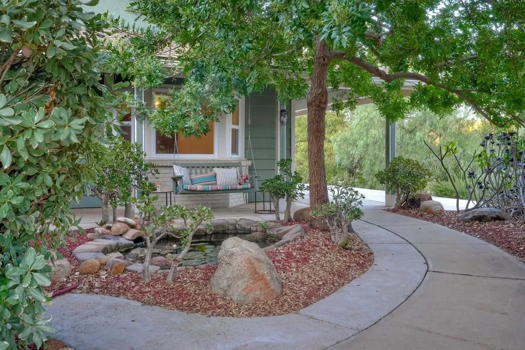 23003 Arjo Lane, Ramona, California 92065 home-pic-5