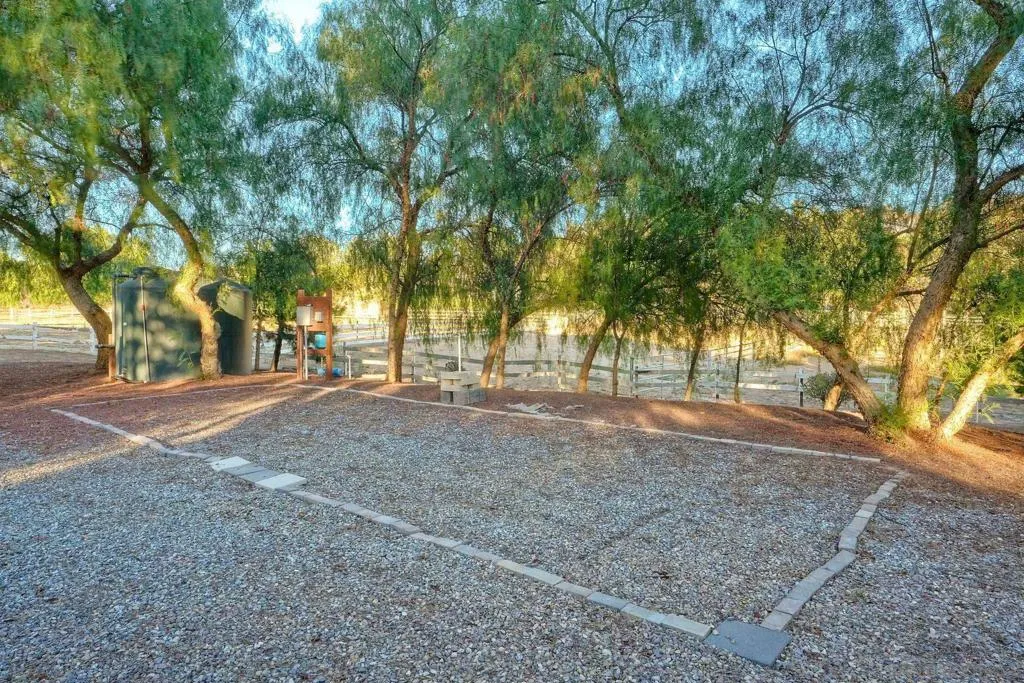 23003 Arjo Lane, Ramona, California 92065 home-pic-30