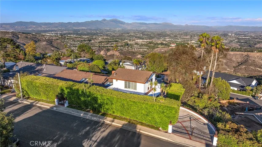 3030 Mountain View Dr, Laguna Beach, California 92651