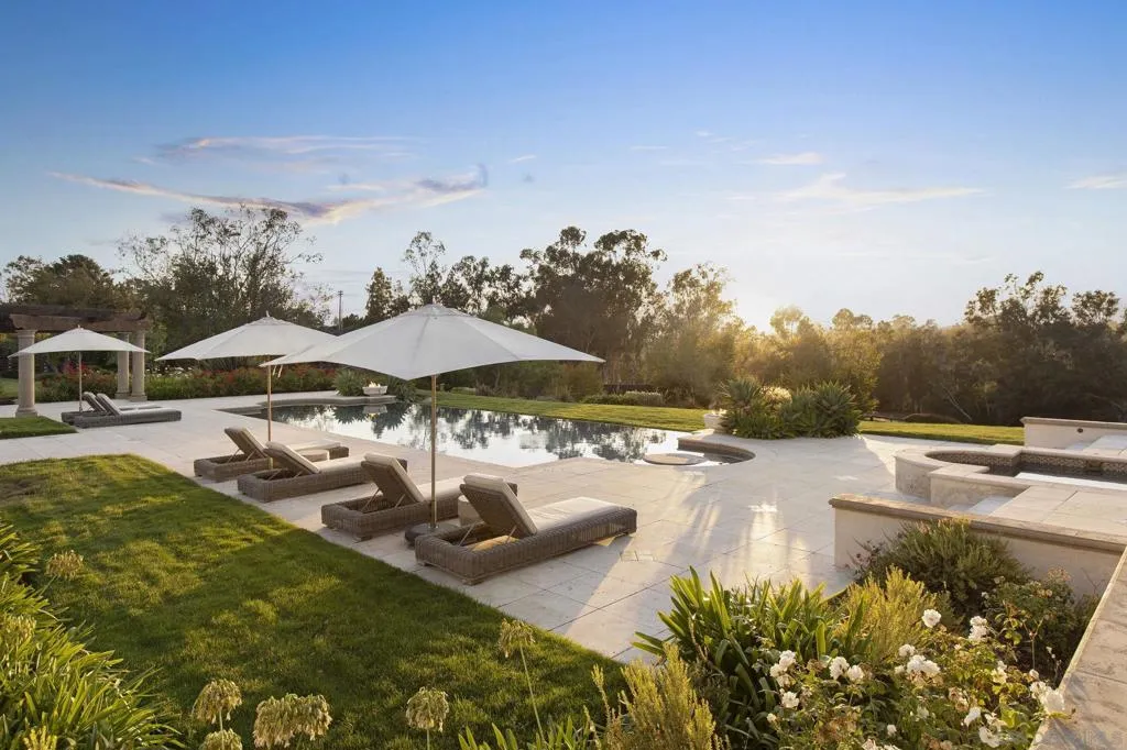 17872 Via De Fortuna, Rancho Santa Fe, California 92067 home-pic-19