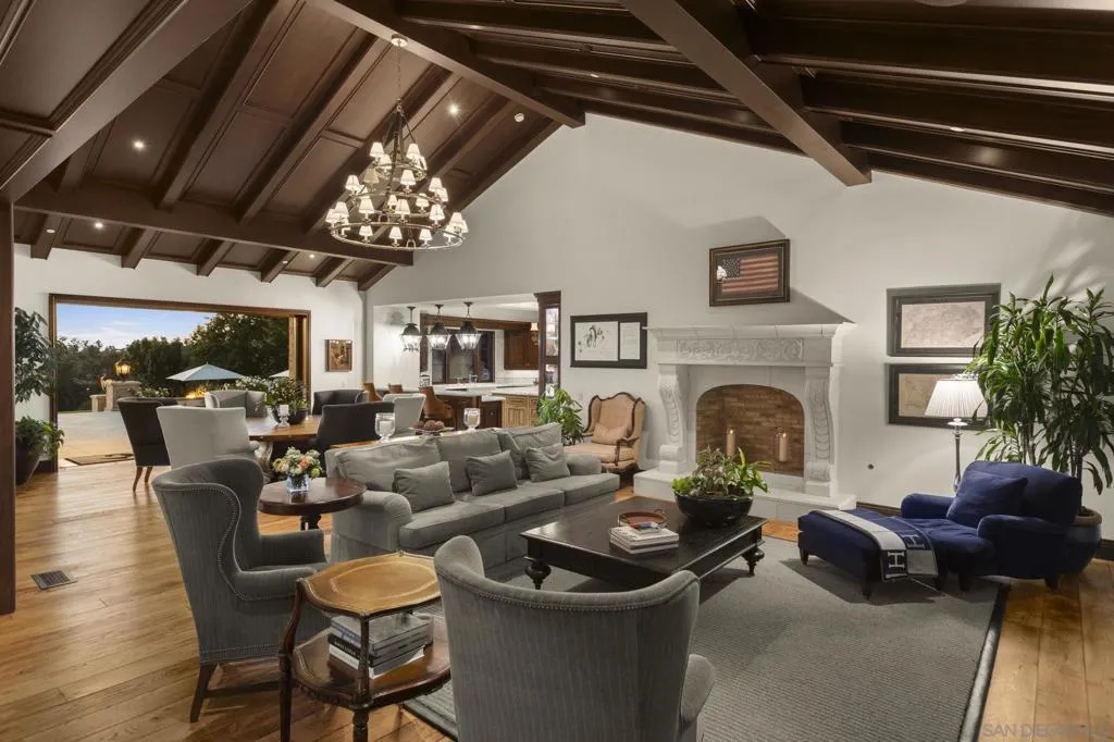 17872 Via De Fortuna, Rancho Santa Fe, California 92067 home-pic-13