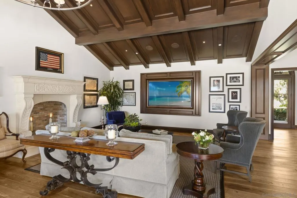 17872 Via De Fortuna, Rancho Santa Fe, California 92067 home-pic-25
