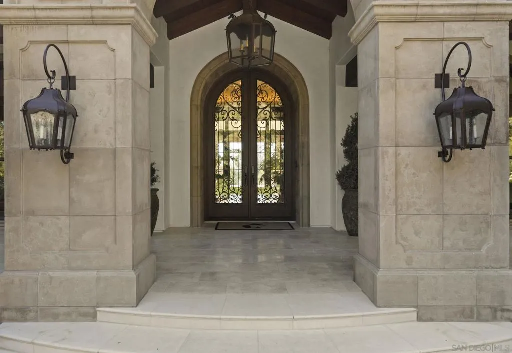 17872 Via De Fortuna, Rancho Santa Fe, California 92067 home-pic-8