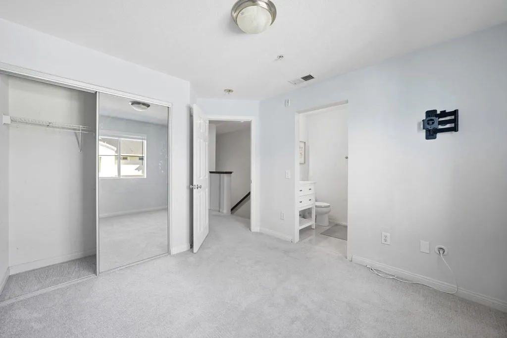 8783 Parkplace Ct, San Diego, California 92123 home-pic-26