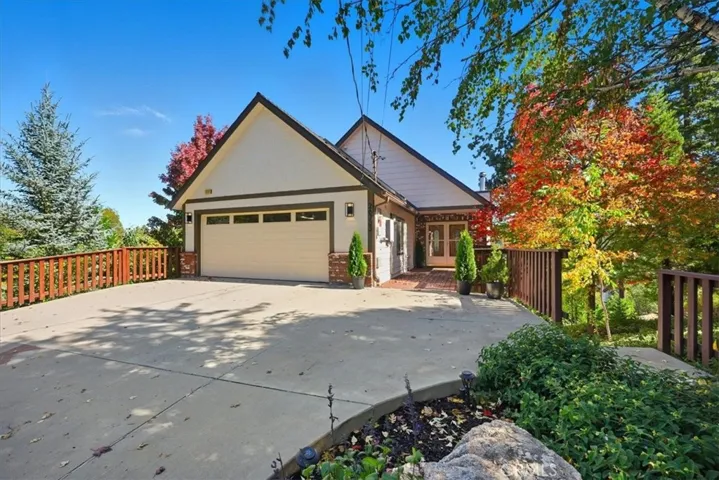 26733 Merced Lane, Lake Arrowhead, California 92352