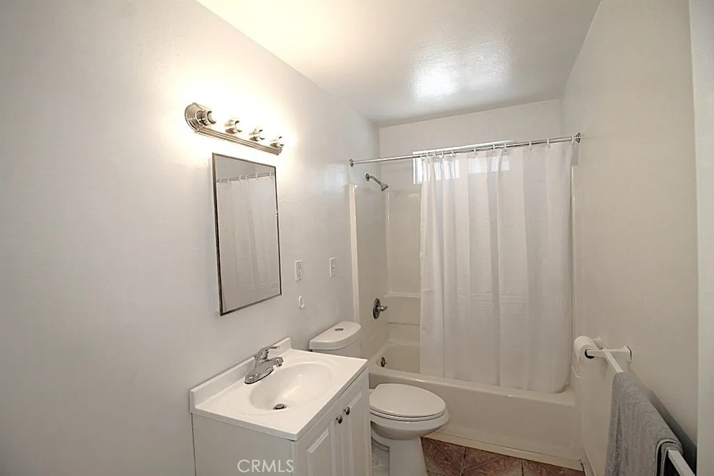 25633 Anderson Avenue, Barstow, California 92311 home-pic-9