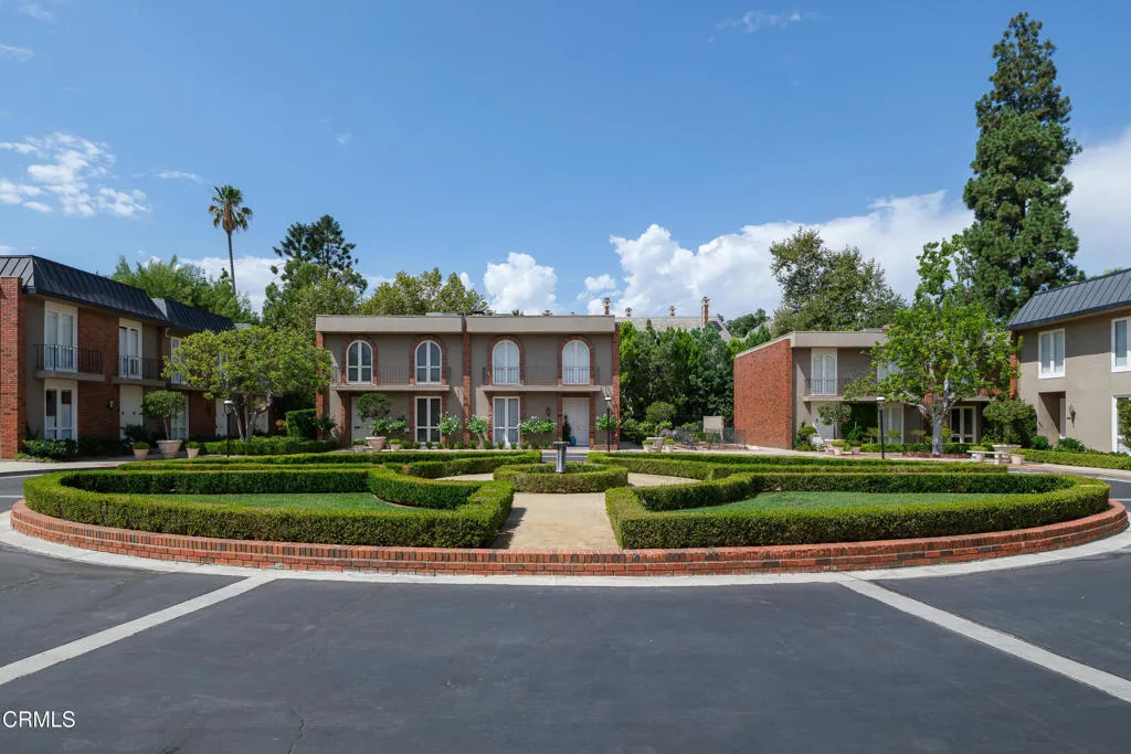 1105 S Orange Grove Boulevard, Pasadena, California 91105 home-pic-48