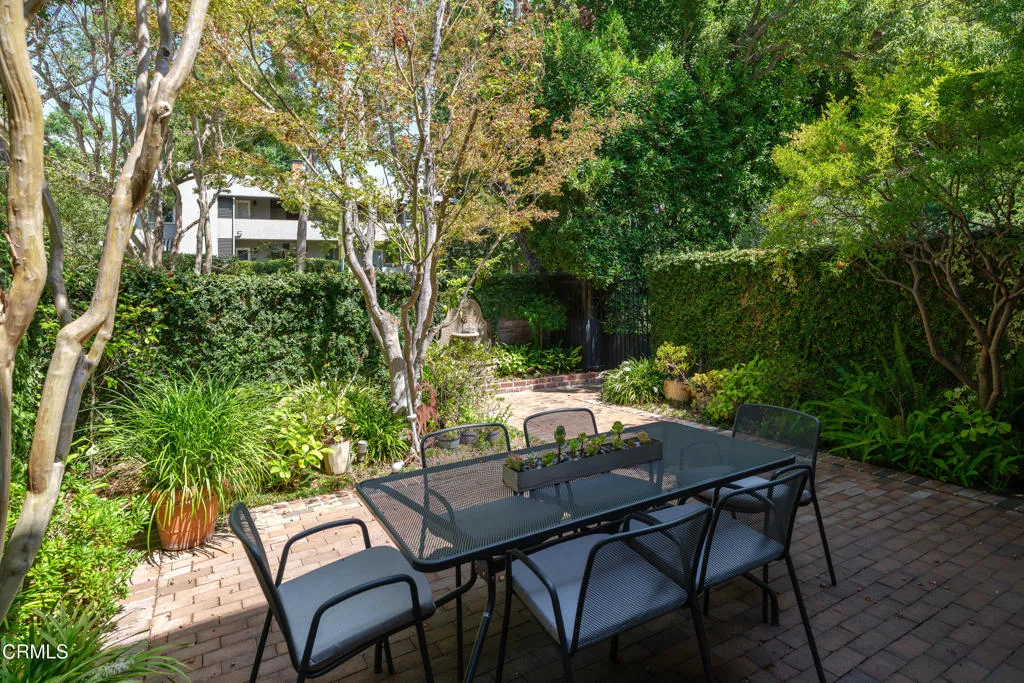 1105 S Orange Grove Boulevard, Pasadena, California 91105 home-pic-36