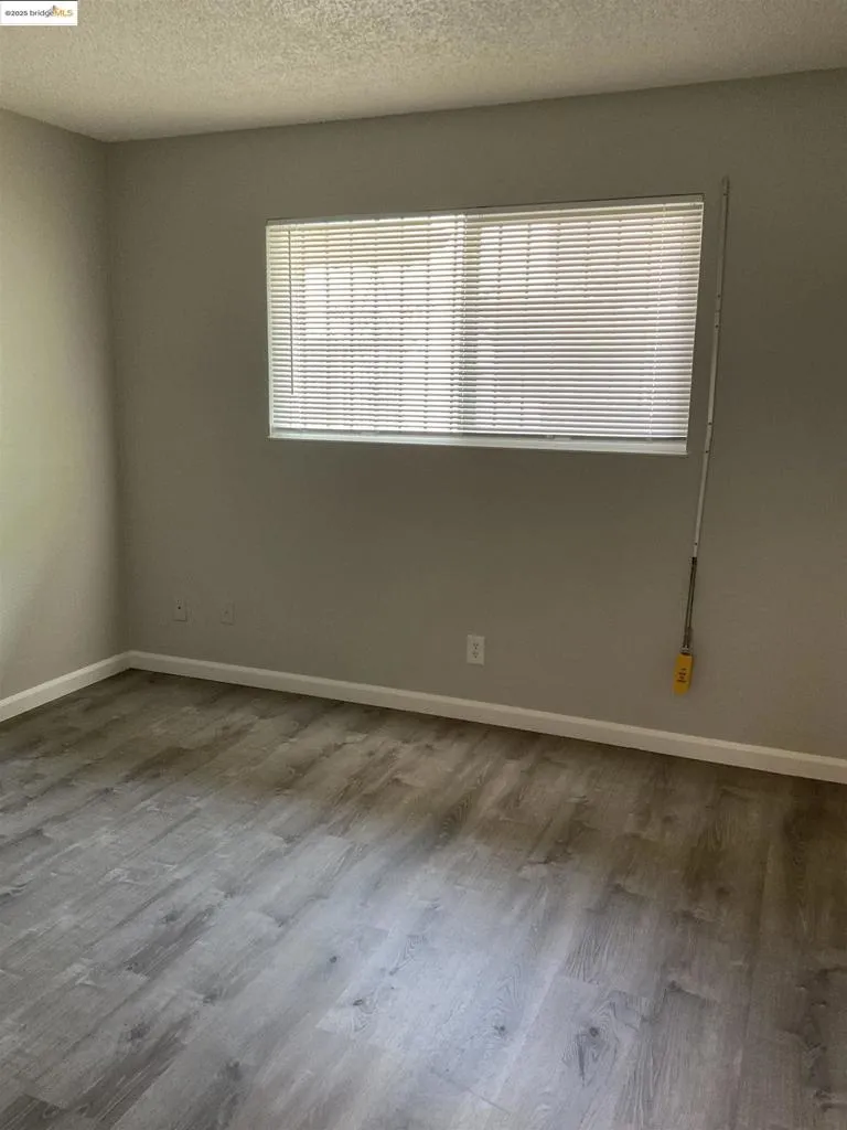 2104 Lemontree Way 1, Antioch, California 94509 home-pic-3