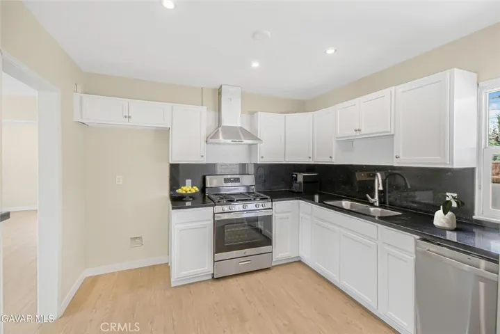 203 E Avenue P4, Palmdale, California 93550