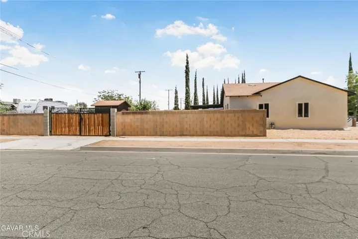 203 E Avenue P4, Palmdale, California 93550