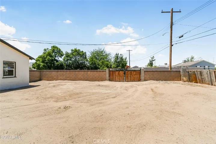 203 E Avenue P4, Palmdale, California 93550